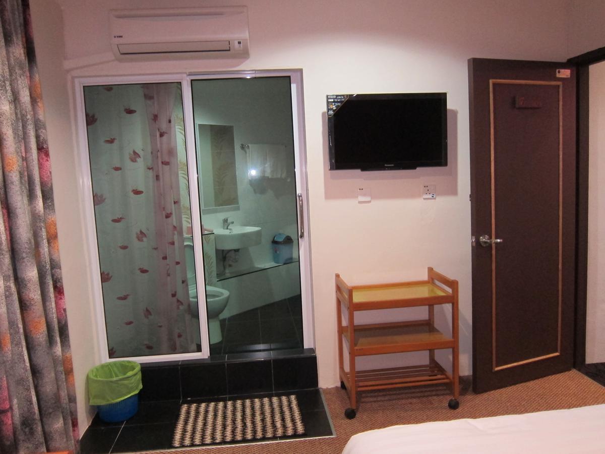 Oriental Inn Kuching Extérieur photo