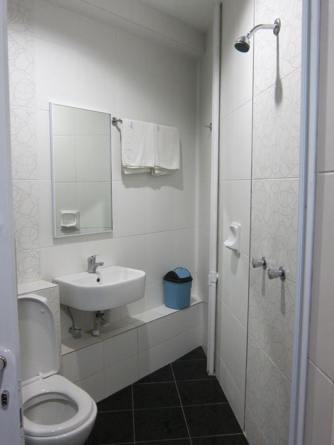 Oriental Inn Kuching Extérieur photo